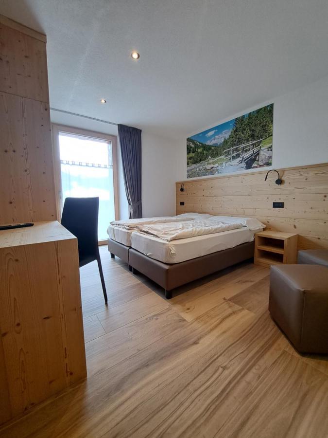 Bait da Pemont Apartment Livigno Bagian luar foto